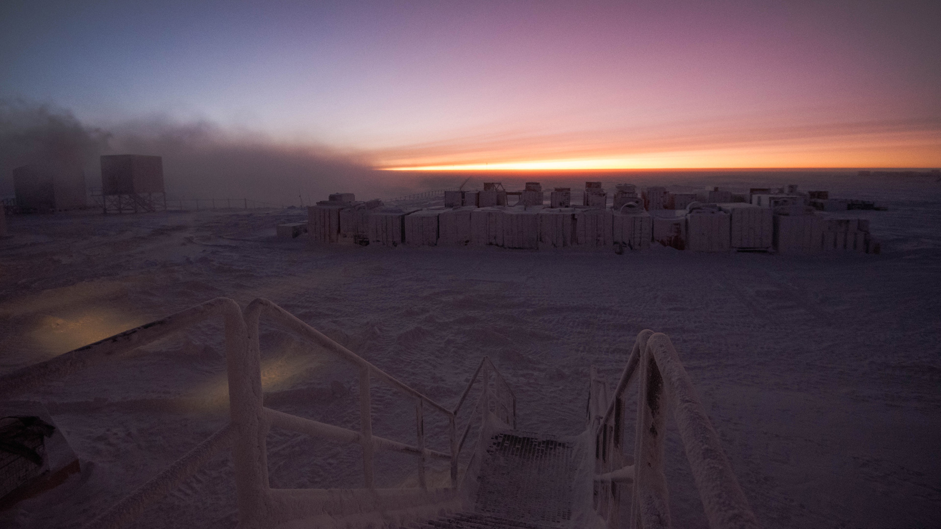 Located at the mountain plateau called Dome C, Concordia is a collaboration between the French Polar Institute and the Italian Antarctic programme, and is one of only three bases that is inhabited all year long. As well as offering around nine months of complete isolation, Concordia’s location at 3233 m altitude means the crew experience chronic hypobaric hypoxia – lack of oxygen in the brain. Together with isolation, it is one the reasons why the European Space Agency (ESA) uses Concordia as a place for research for space travel.